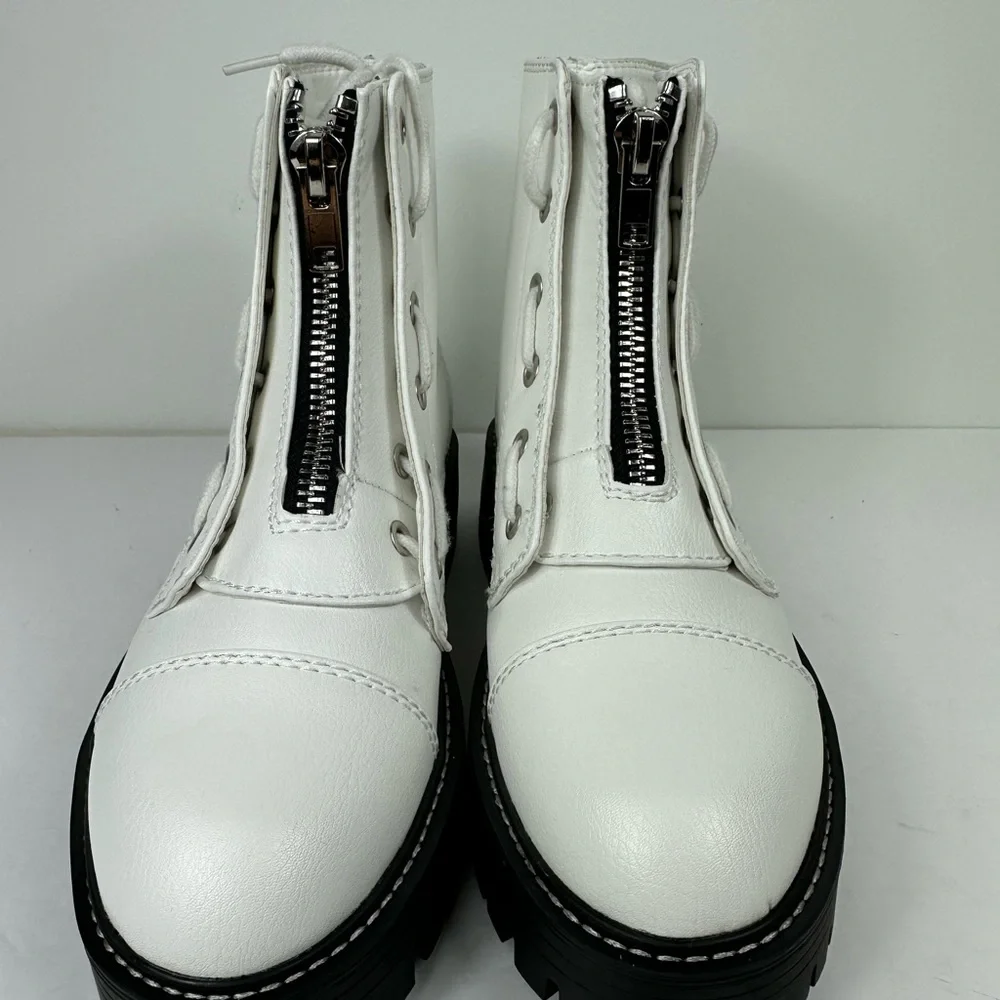 Women’s Sugar White Round Tow Block Combat Boots Size 8.5 - Picture 2 of 8